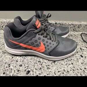Nike Downshift 7 size 8 worn once